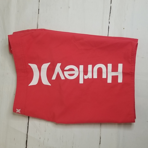 Hurley)( Swim Shorts - Picture 5 of 16